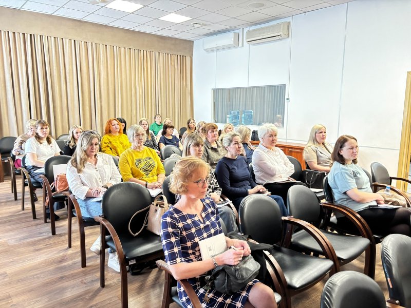 Второй этап обучения по работе с семьями, где родители затронуты проблемами алкогольной зависимости